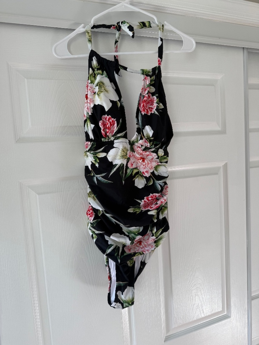 NWT Cupshe One-piece Floral Bathing Suit